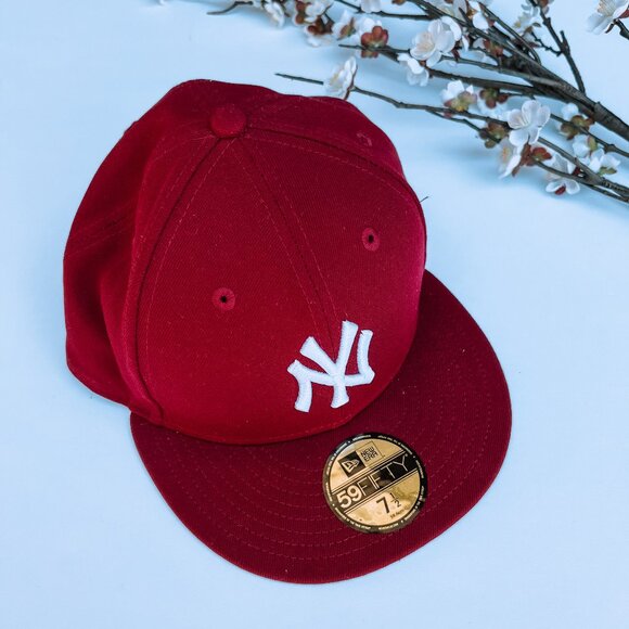 New Era New York Yankees 59FIFTY Fitted Hat Cap Maroon / Gray (EUC) - Picture 1 of 6
